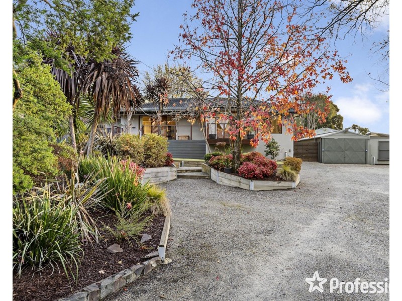 6 Donne Court, Mooroolbark VIC 3138