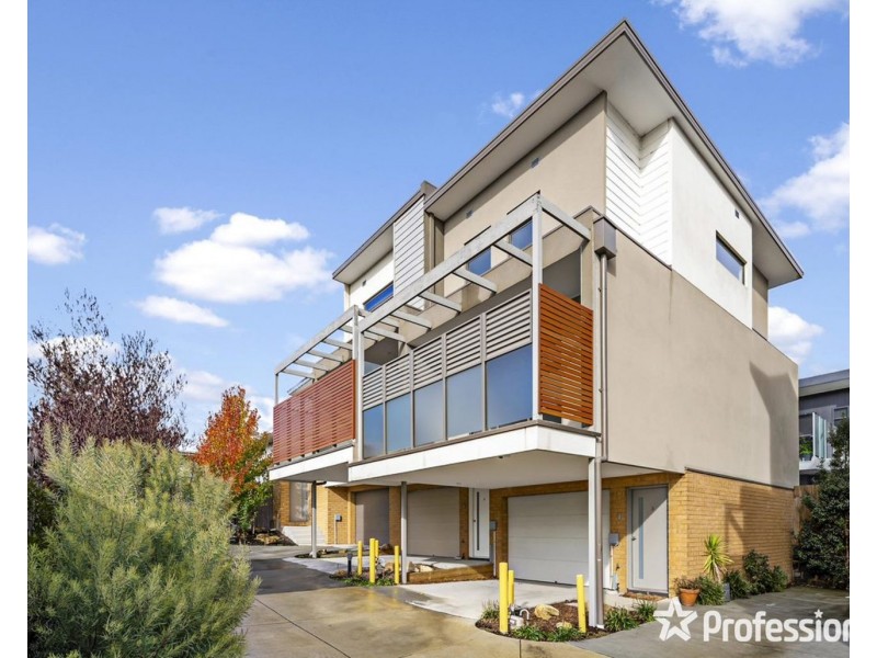 3 Dover Close, Lilydale VIC 3140