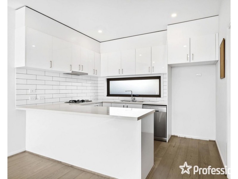 3 Dover Close, Lilydale VIC 3140