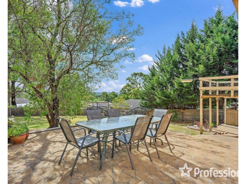 171 Manchester Road, Mooroolbark VIC 3138