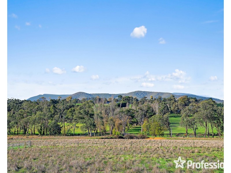 29  Boundary Road, Lilydale VIC 3140