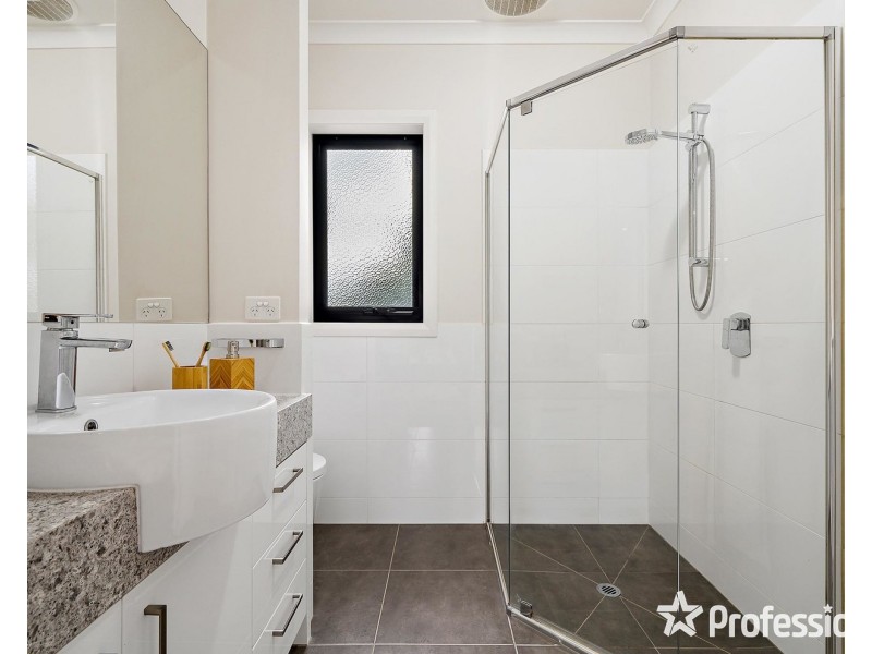 5 Plush Mews, Wandin North VIC 3139