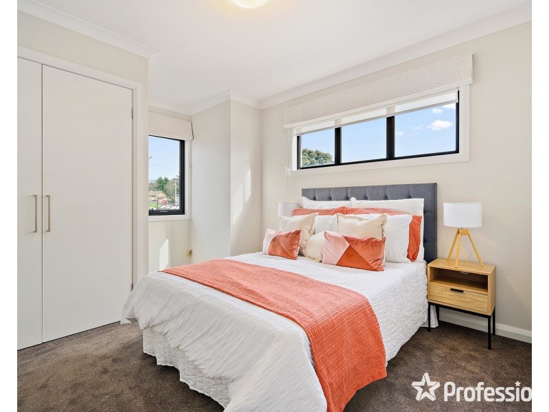 5 Plush Mews, Wandin North VIC 3139