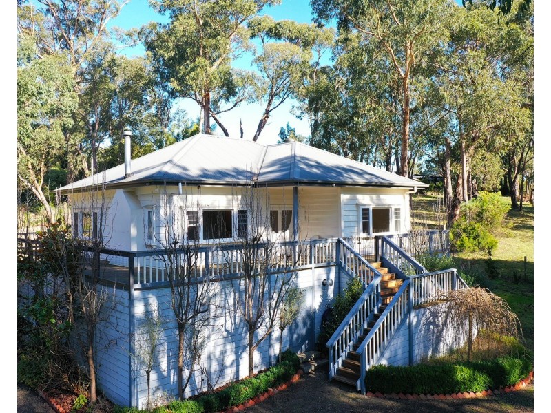 1850 Warburton Highway, Woori Yallock VIC 3139 the real estate agency