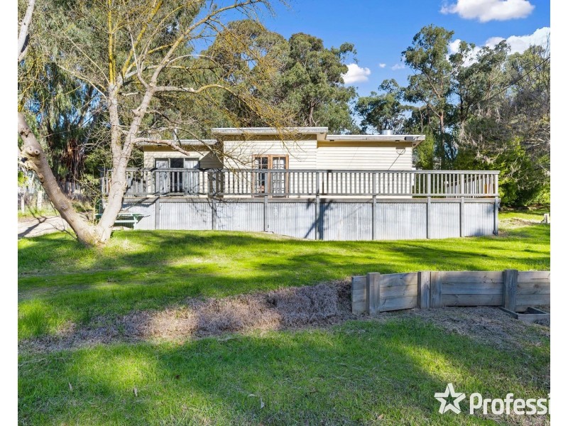 1850 Warburton Highway, Woori Yallock VIC 3139