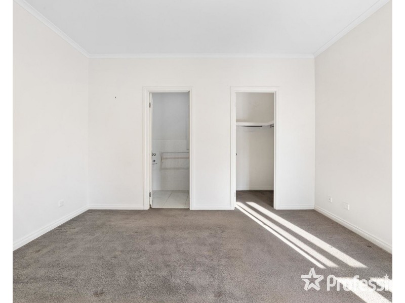 31a Songbird Avenue, Chirnside Park VIC 3116