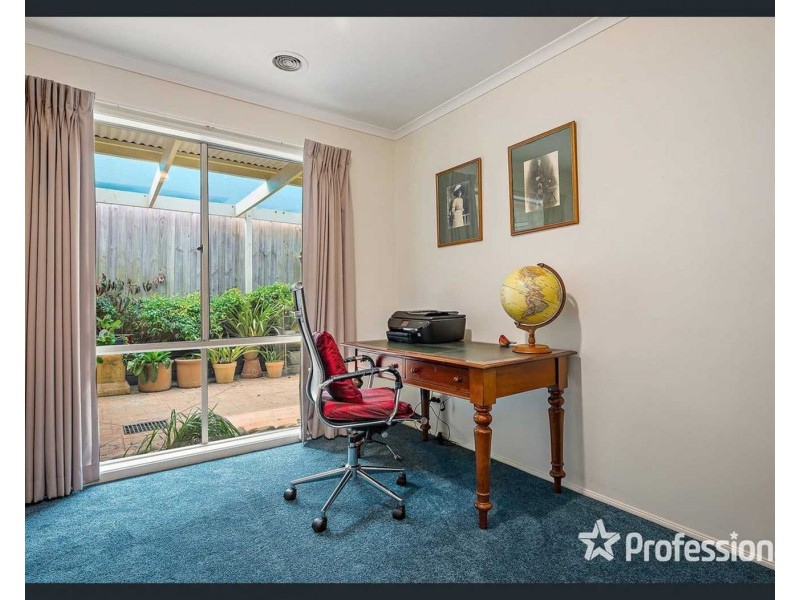 11 Kyra Close, Lilydale VIC 3140
