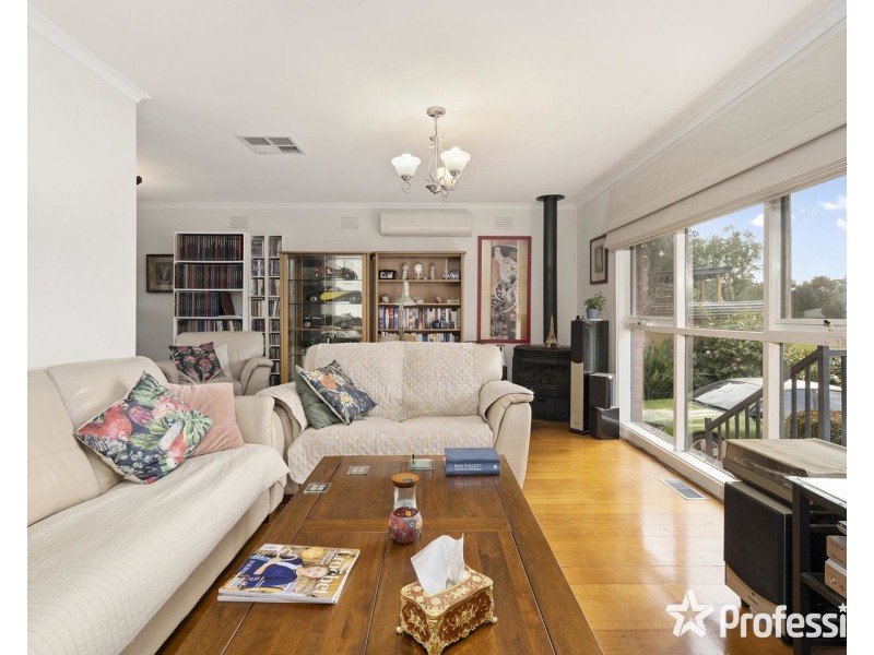 22 Ellis Road, Yarra Glen VIC 3775