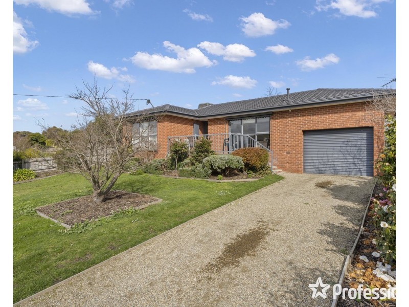 22 Ellis Road, Yarra Glen VIC 3775