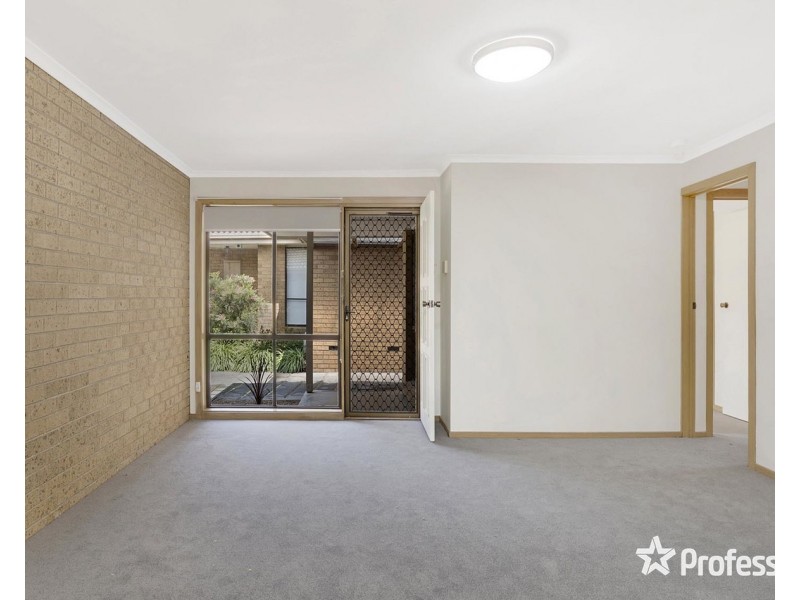 4/12 Gladstone Street, Lilydale VIC 3140