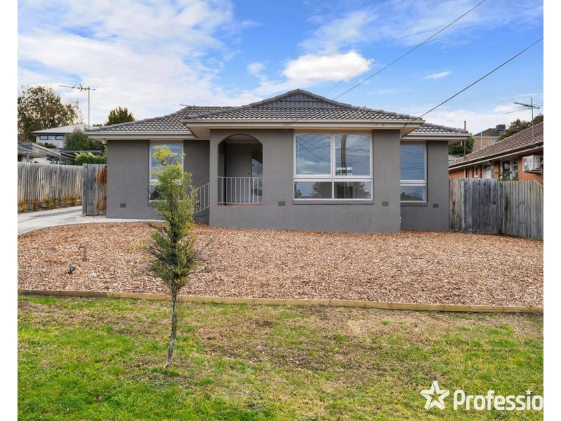 25 Clubpoint Drive, Chirnside Park VIC 3116