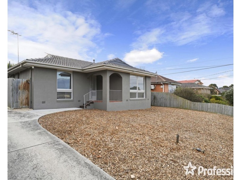 25 Clubpoint Drive, Chirnside Park VIC 3116