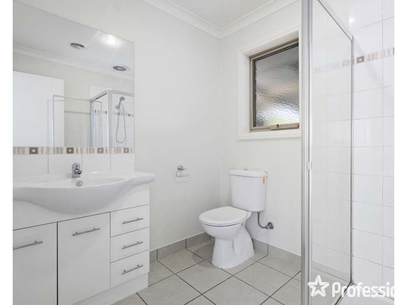 4/74-76 Victoria Road, Lilydale VIC 3140