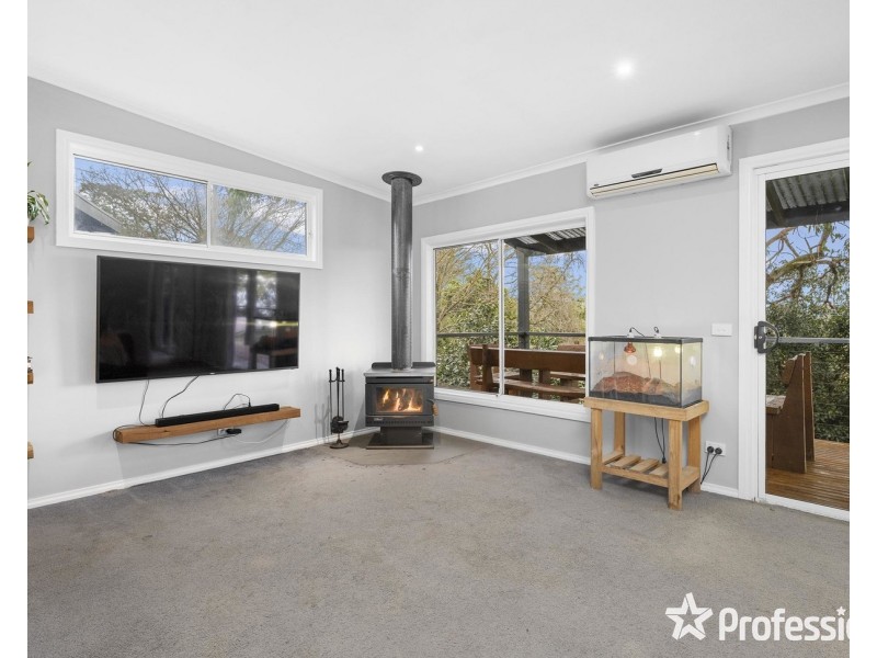 17 Old Hereford Road, Mount Evelyn VIC 3796