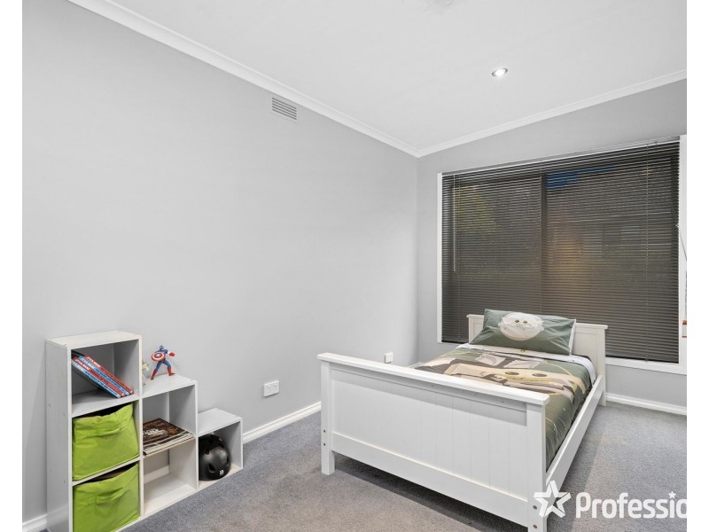 17 Old Hereford Road, Mount Evelyn VIC 3796