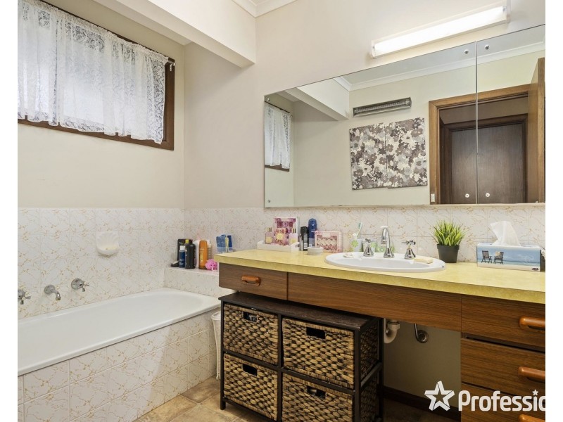 26 Grandvalley Drive, Chirnside Park VIC 3116