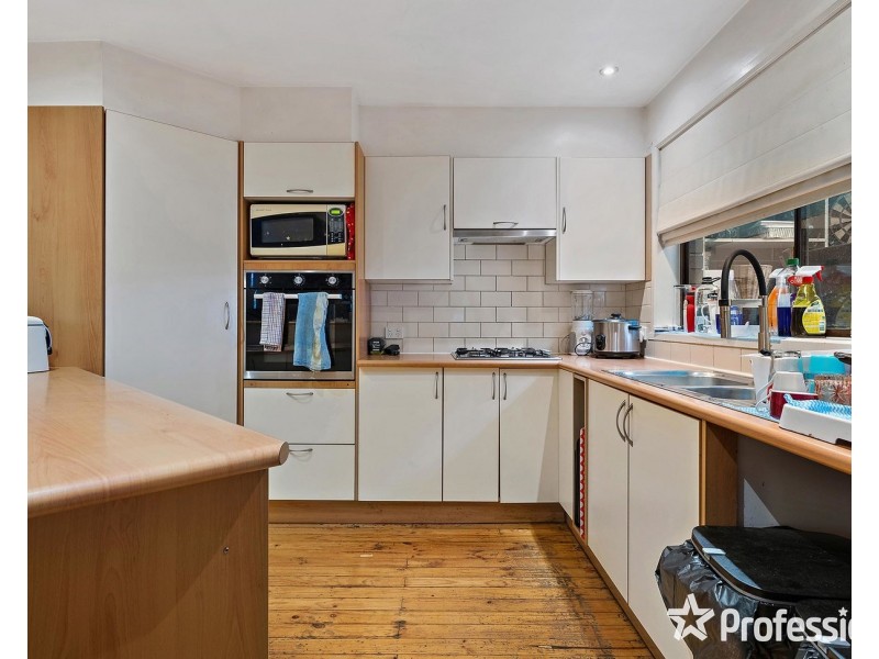 25 Frances Avenue, Yarra Glen VIC 3775