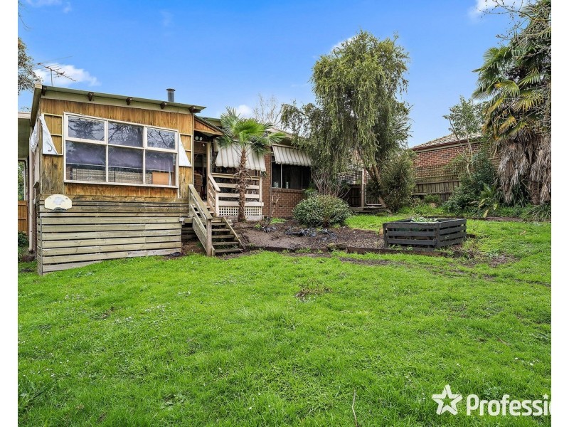 25 Frances Avenue, Yarra Glen VIC 3775