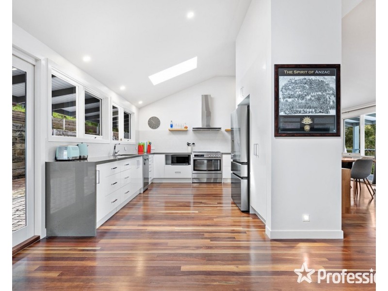 44-46 Railway Road, Mount Evelyn VIC 3796