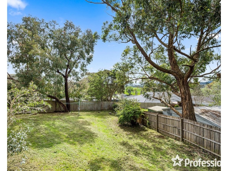 5 Menindee Court, Lilydale VIC 3140