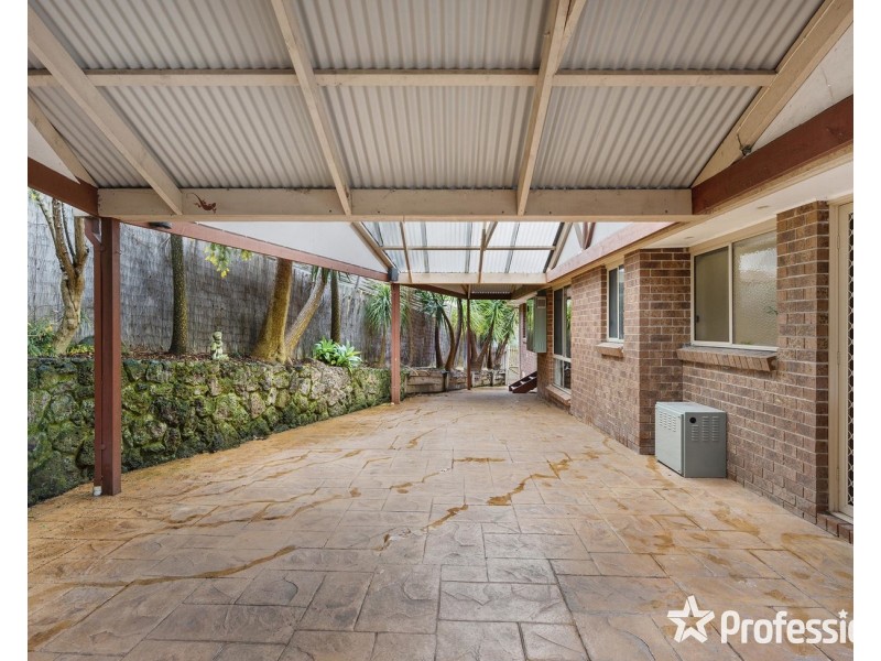 2 Rolaine Close, Lilydale VIC 3140