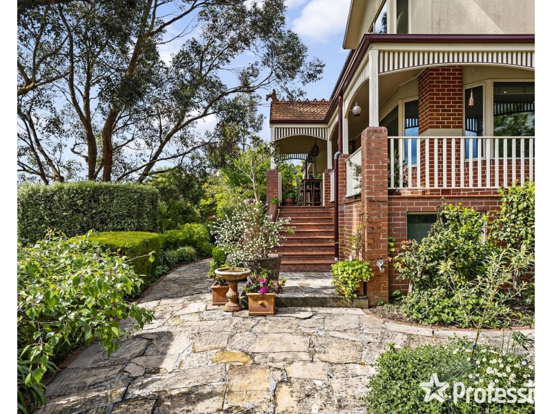 17 Aberdeen Drive, Lilydale VIC 3140