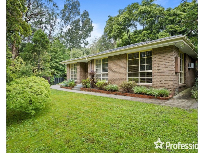 11 Clematis Road, Mount Evelyn VIC 3796