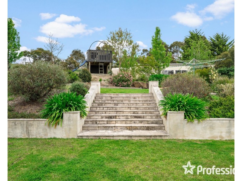29 Magnolia Close, Yarra Glen VIC 3775