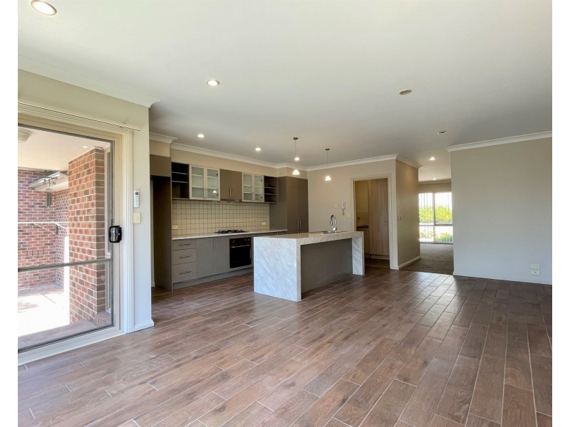 3/357 Maroondah Highway, Croydon VIC 3136