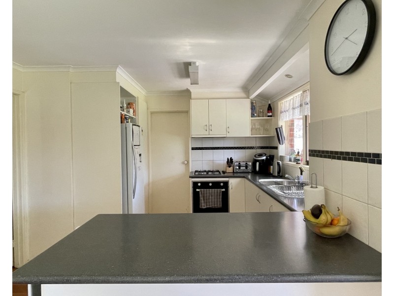 6 Henry Street, Healesville VIC 3777