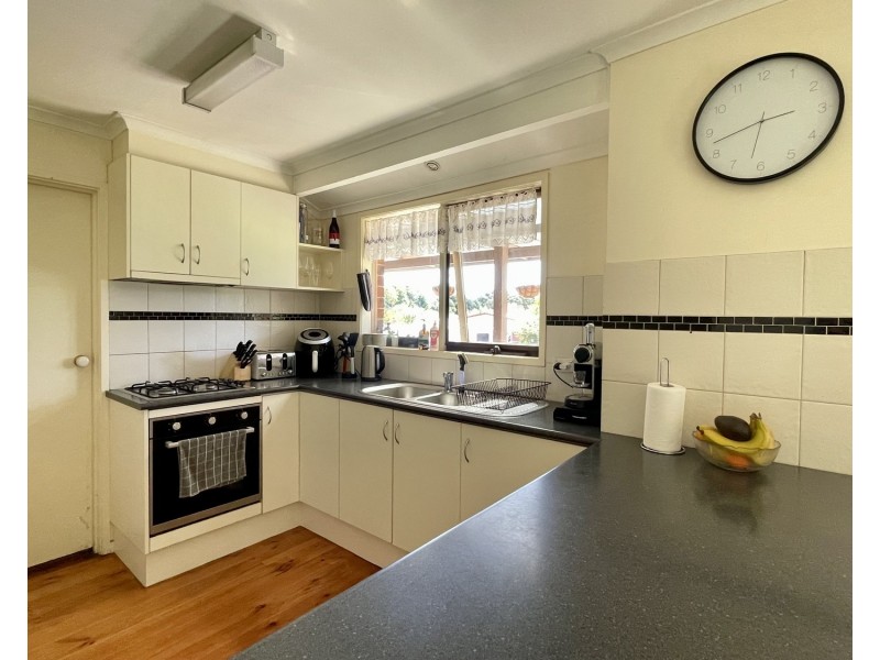 6 Henry Street, Healesville VIC 3777