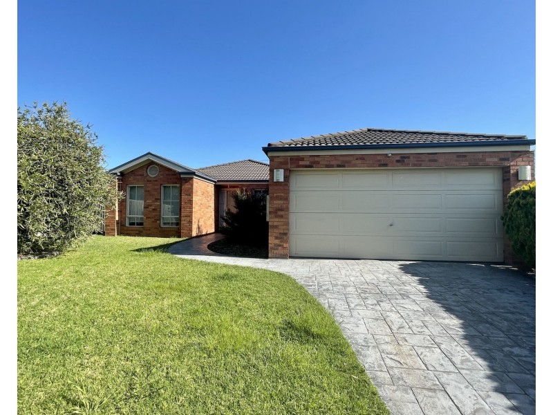 38 Pinoak Drive, Yarra Glen VIC 3775