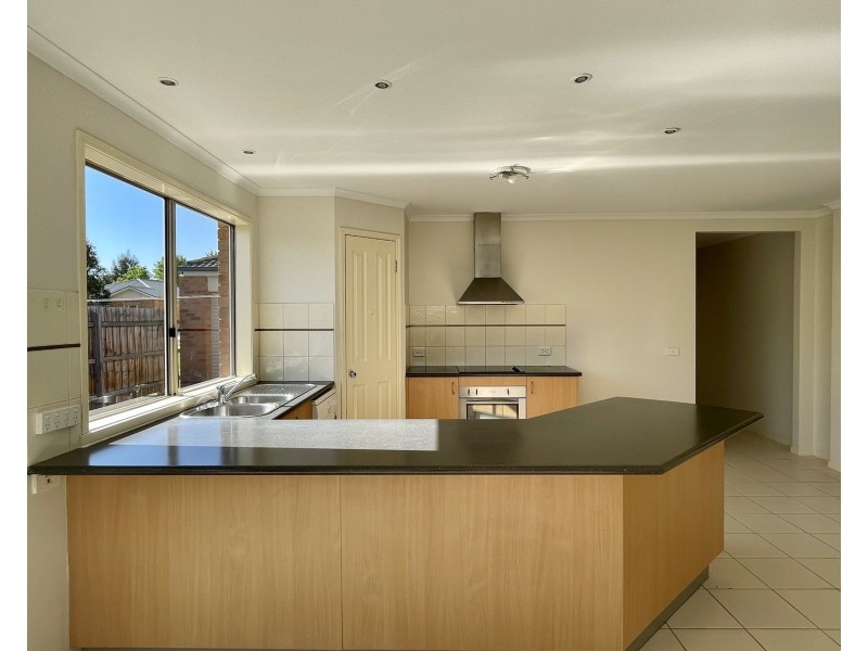 38 Pinoak Drive, Yarra Glen VIC 3775