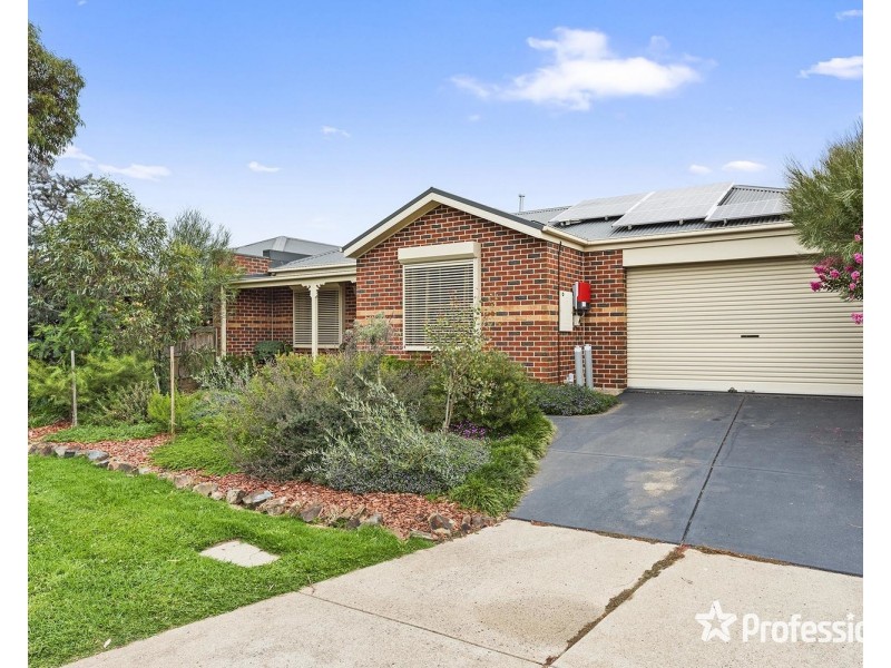 65 Pinoak Drive, Yarra Glen VIC 3775
