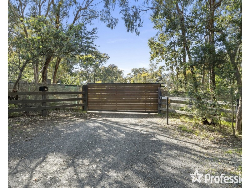 24 Gatters Road, Wonga Park VIC 3115