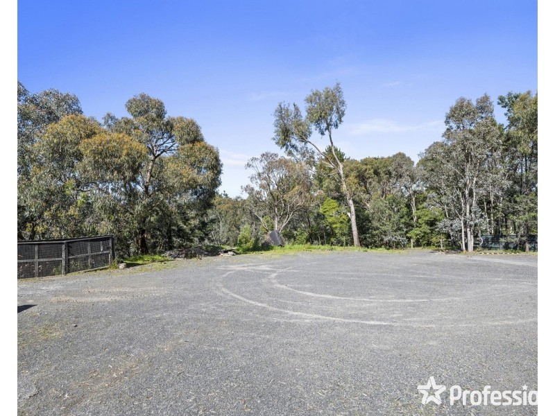24 Gatters Road, Wonga Park VIC 3115