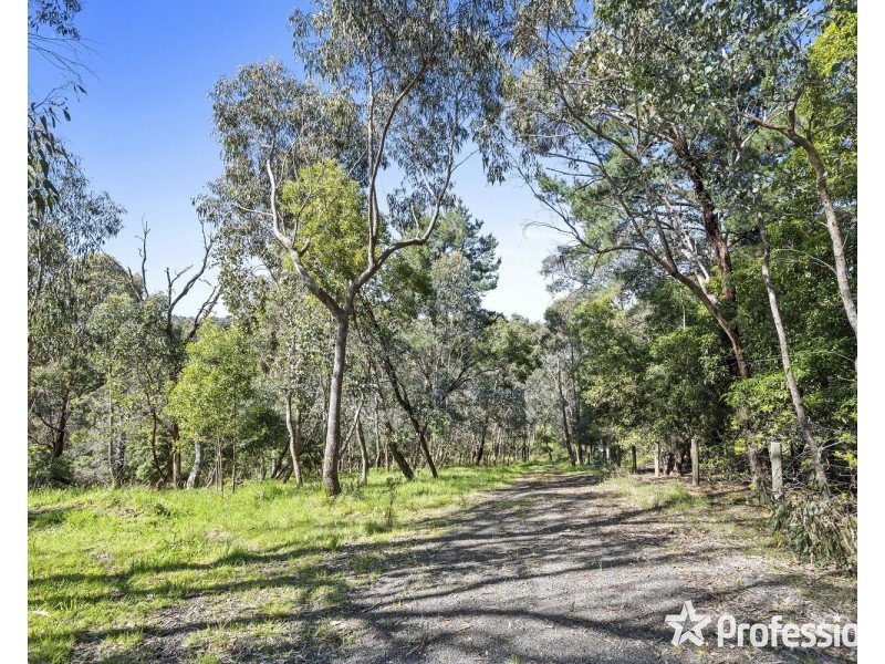 24 Gatters Road, Wonga Park VIC 3115