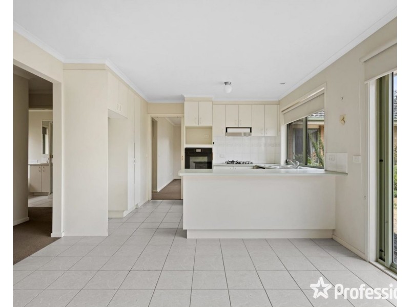 13 Ramble Crescent, Croydon VIC 3136