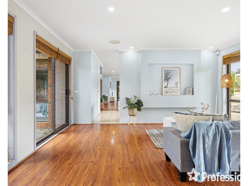 8 Muir Smyth Place, Mount Evelyn VIC 3796