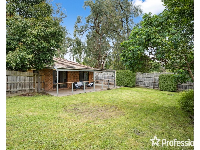 8 Muir Smyth Place, Mount Evelyn VIC 3796
