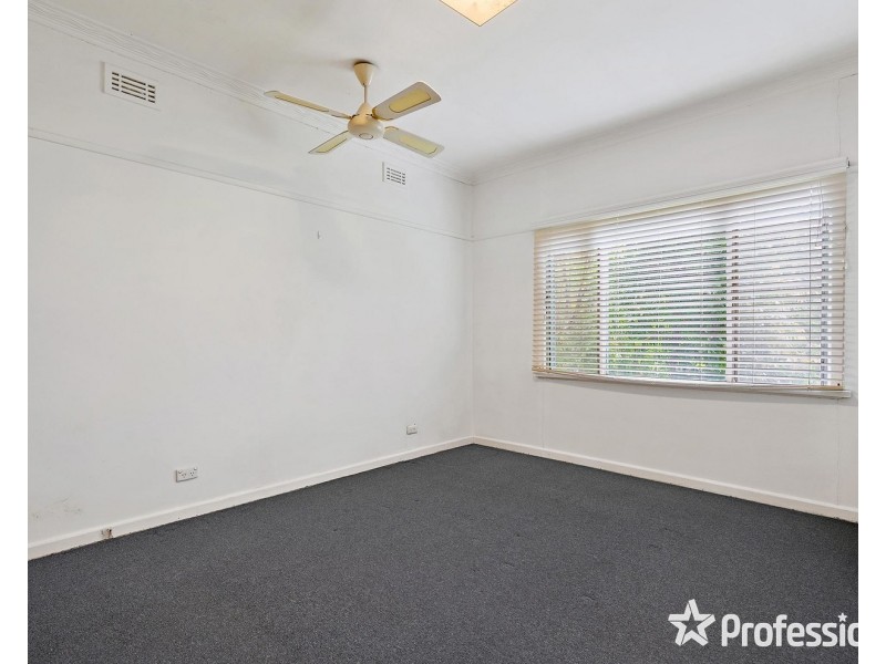 24 Albert Road, Lilydale VIC 3140