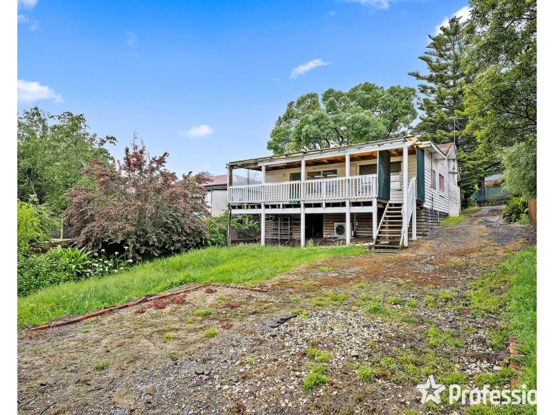 24 Albert Road, Lilydale VIC 3140