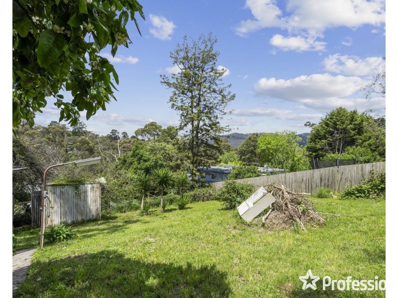 50 Johns Crescent, Mount Evelyn VIC 3796