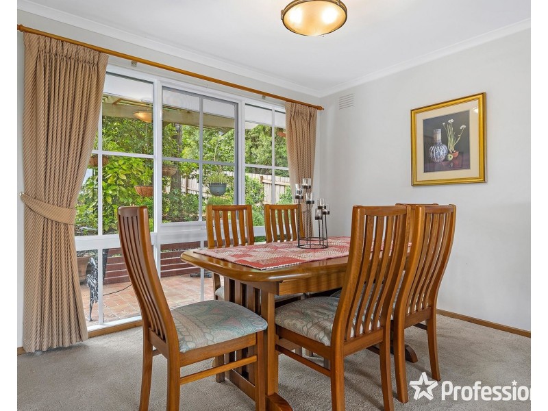 14 Rolling Hills Road, Chirnside Park VIC 3116