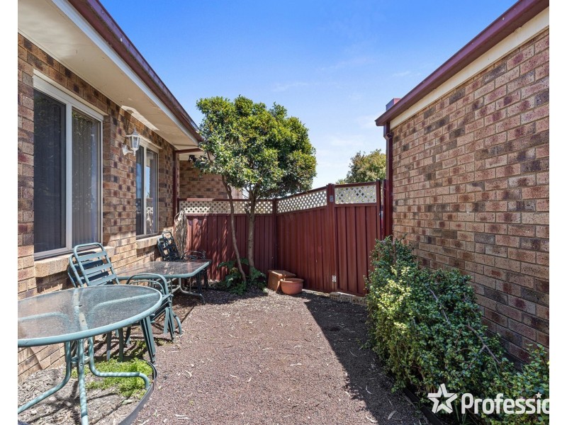 105B Switchback Road, Chirnside Park VIC 3116