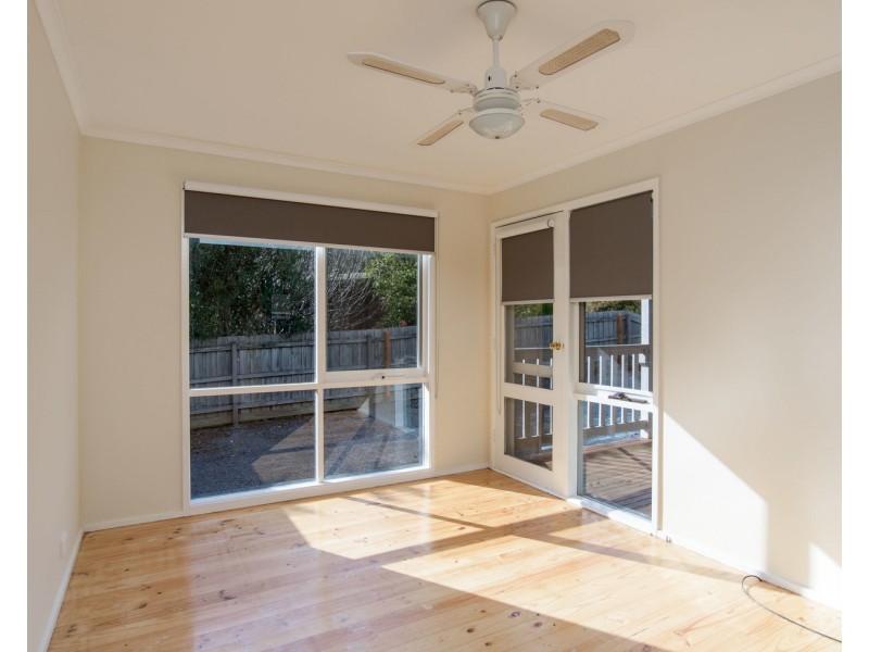 4 Henry Street, Healesville VIC 3777