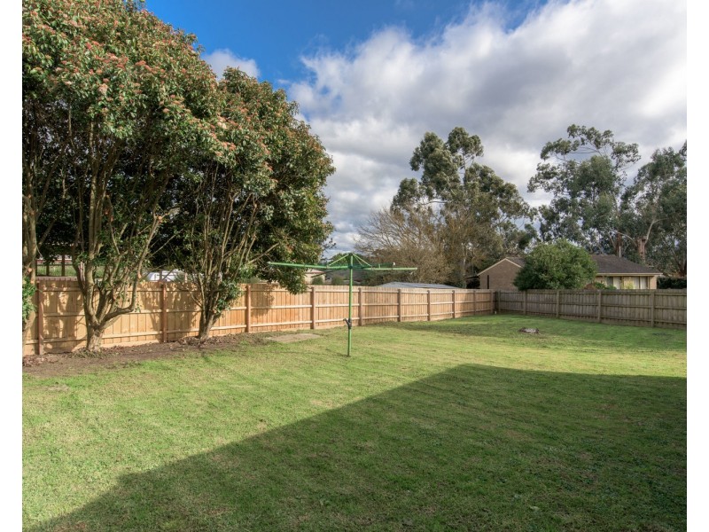 4 Henry Street, Healesville VIC 3777