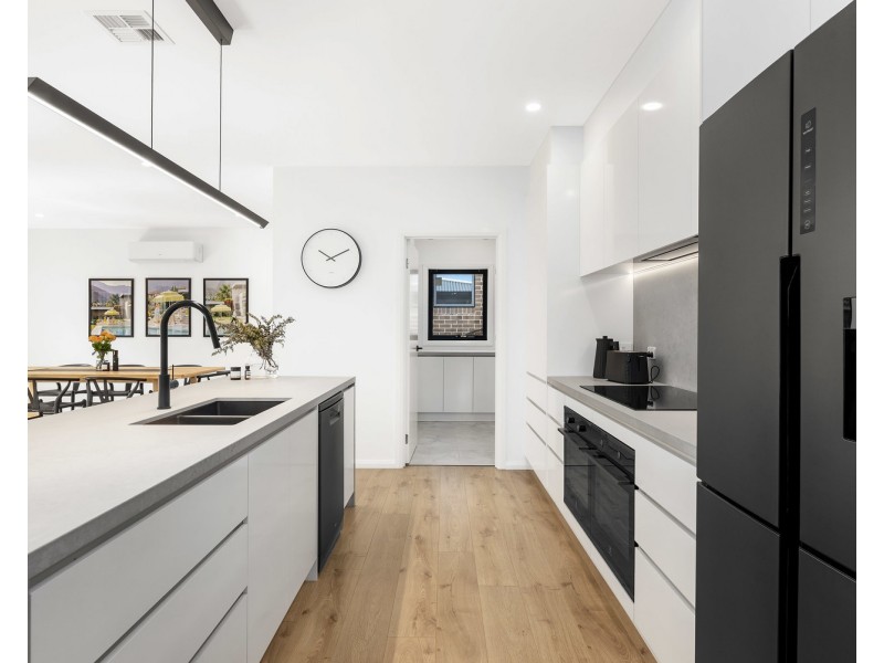 2 Delizia Close, Wandin North VIC 3139