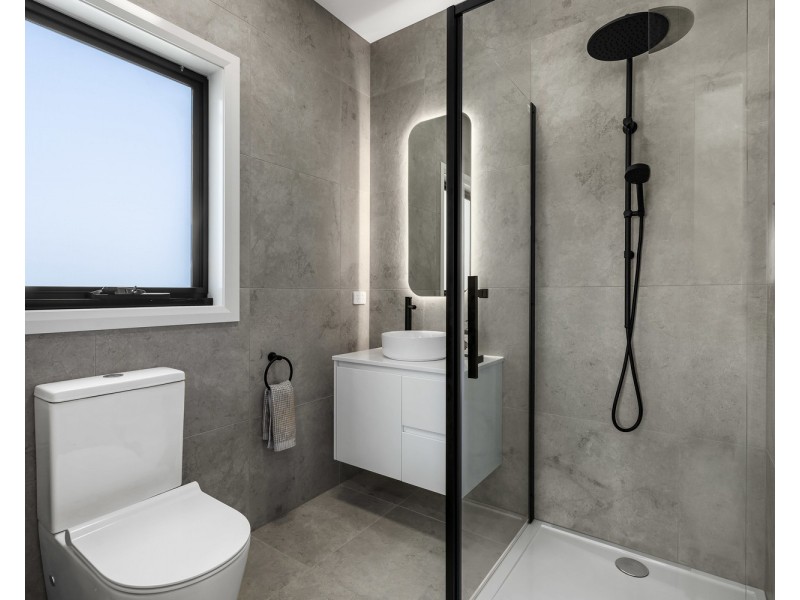 2 Delizia Close, Wandin North VIC 3139