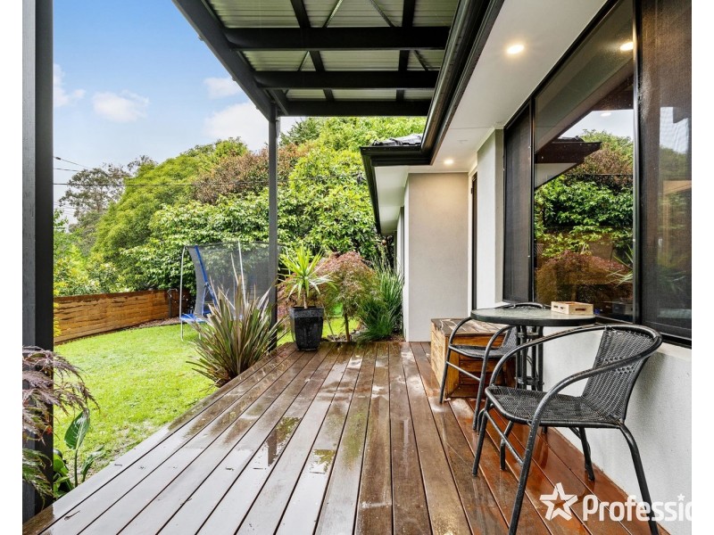 1 Olive Grove, Lilydale VIC 3140